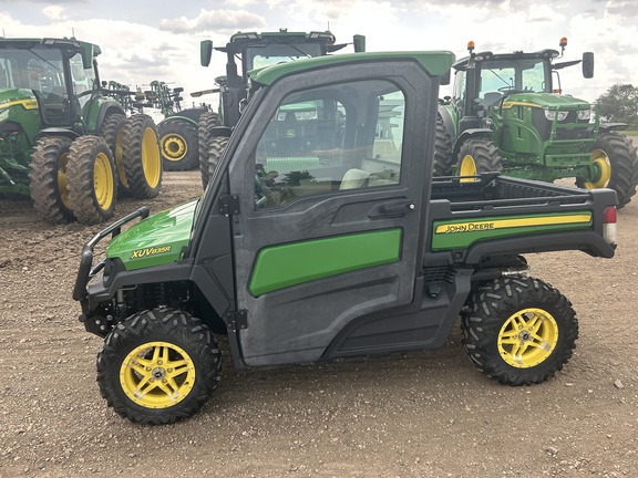 2020 John Deere XUV 835R ATV