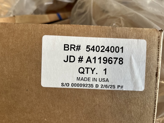 2025 John Deere Exact Emerge Beet Bowls and Brushes Planter Attachment