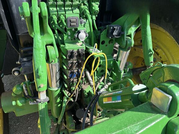 2023 John Deere 6R 175 Tractor