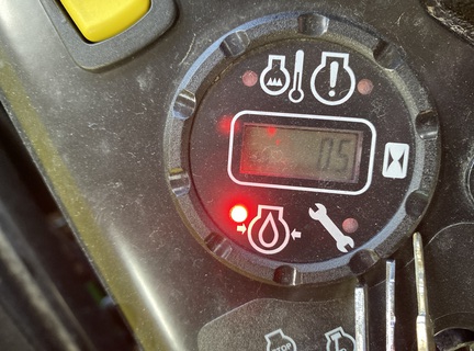 2024 John Deere Z930M Mower/Zero Turn
