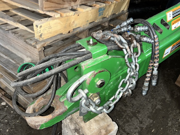 2010 John Deere 455 Drill