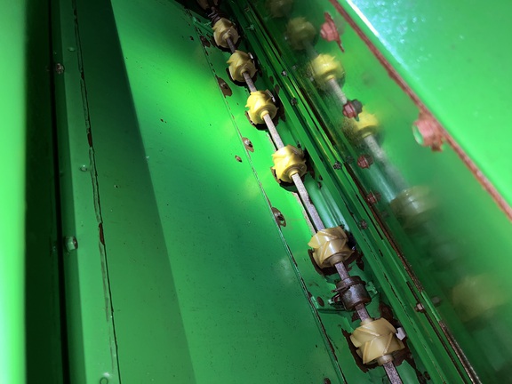 2010 John Deere 455 Drill