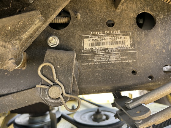 2014 John Deere X730 Garden Tractor