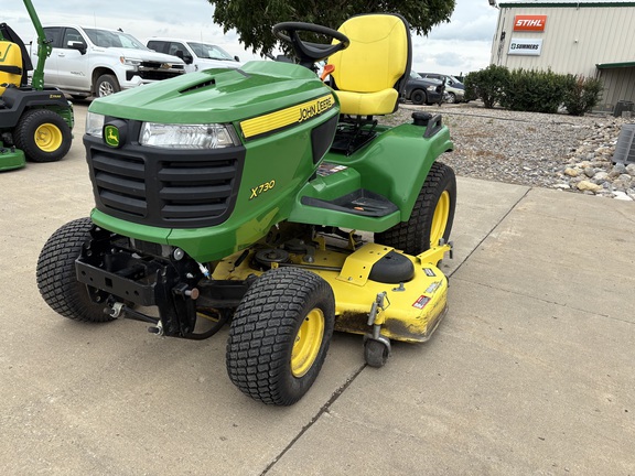2014 John Deere X730 Garden Tractor