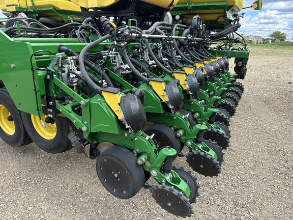 2023 John Deere DB44 Planter