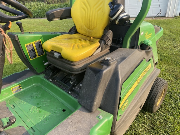 2019 John Deere 1550 Mower/Front Deck