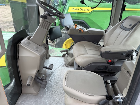 2024 John Deere 9R 540 Tractor 4WD