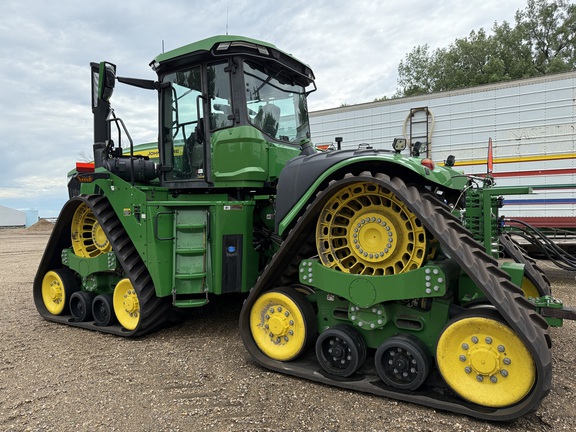 2024 John Deere 9RX 590 Tractor Rubber Track