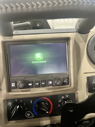 2024 John Deere XUV 835R Signature AutoTrac Ready ATV