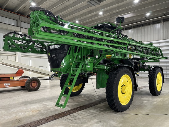 2025 John Deere 412R Sprayer/High Clearance