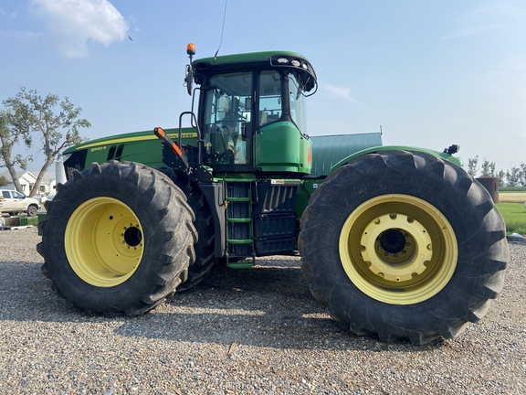 2012 John Deere 9460R Tractor 4WD