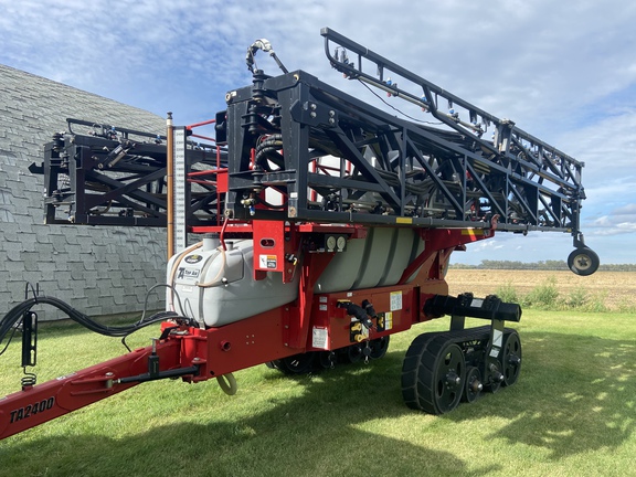 2018 Top Air TA2400 Sprayer