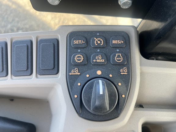 2024 John Deere 4044R Tractor Compact