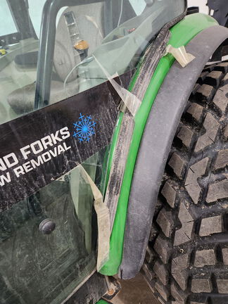 2010 John Deere 4720 Tractor Compact