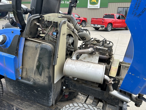 2003 New Holland MC22 Mower/Front Deck