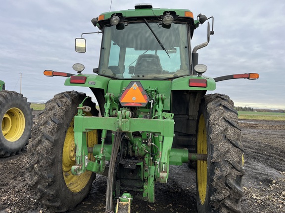2004 John Deere 7720 Tractor