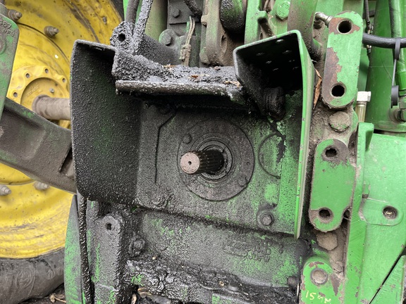 2004 John Deere 7720 Tractor