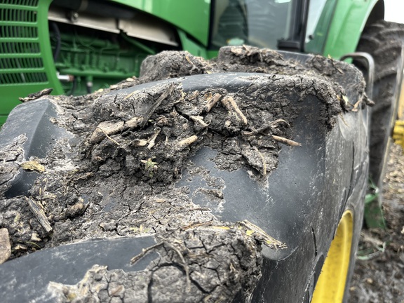 2004 John Deere 7720 Tractor