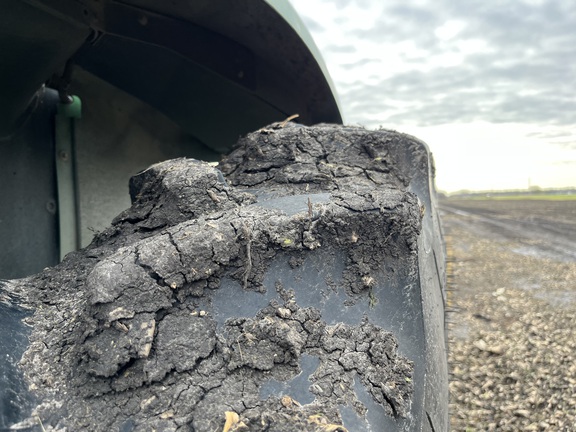 2004 John Deere 7720 Tractor