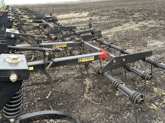 2007 Summers Superchisel Chisel Plow