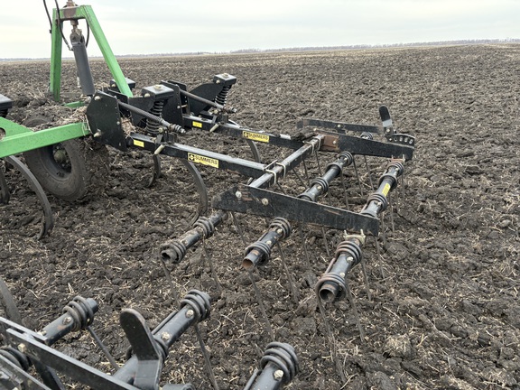 2007 Summers Superchisel Chisel Plow