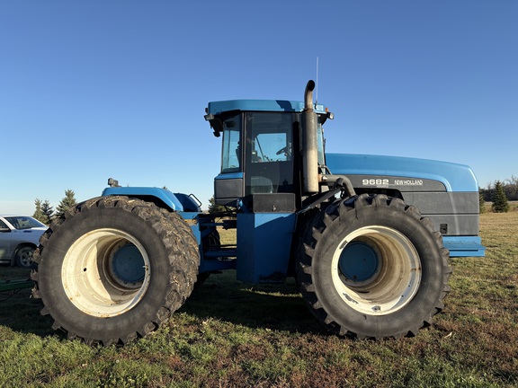 1998 New Holland 9682 Tractor 4WD