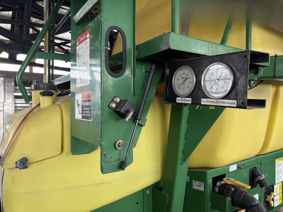 2012 Top Air TA1600 Sprayer