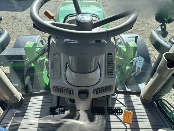 2023 John Deere 6R 120 Tractor