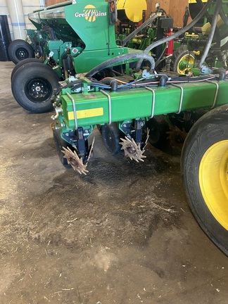 2015 John Deere DB66 Planter