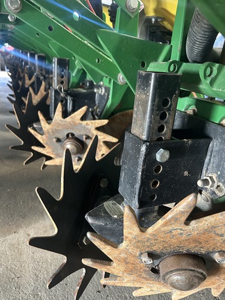 2015 John Deere DB66 Planter