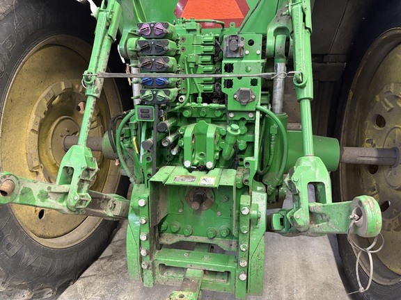 2014 John Deere 7230R Tractor