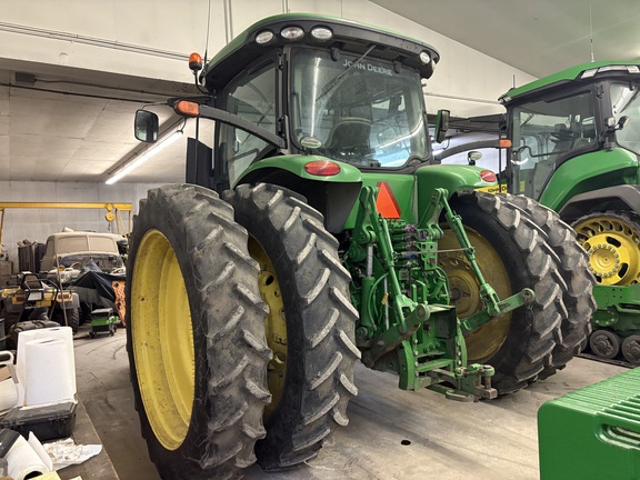 2014 John Deere 7230R Tractor