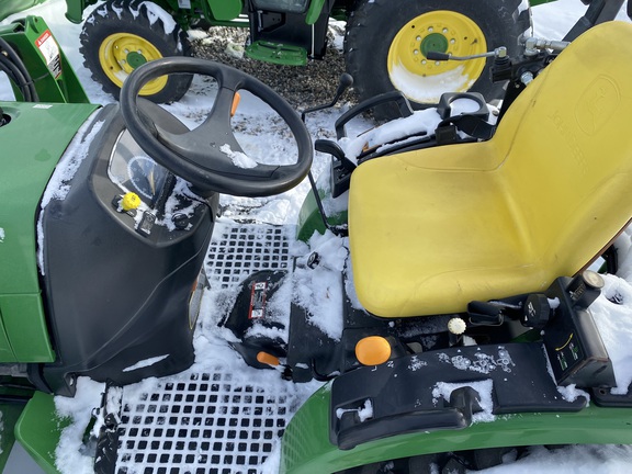 2010 John Deere 2520 Tractor Compact