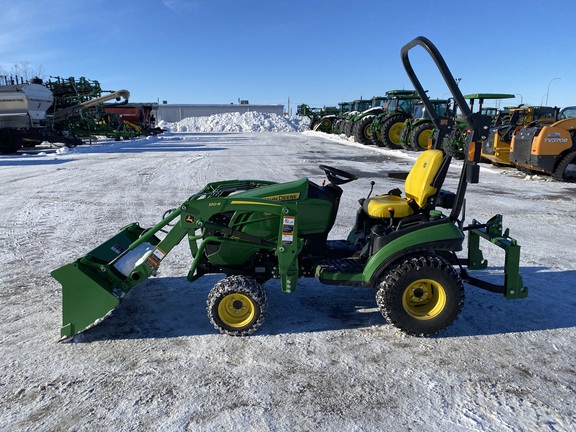 2020 John Deere 1025R Tractor Compact