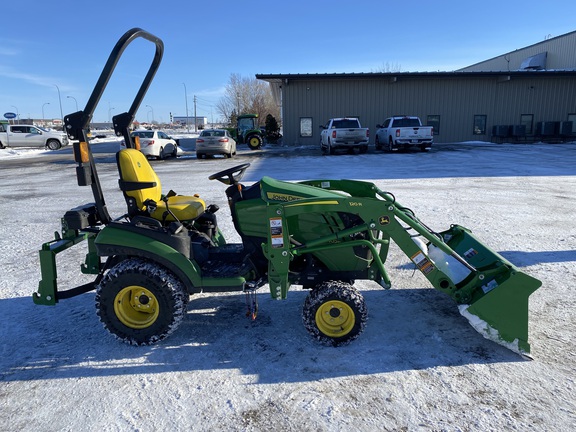 2020 John Deere 1025R Tractor Compact