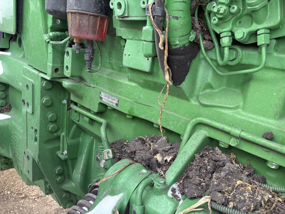 2014 John Deere 8345R Tractor