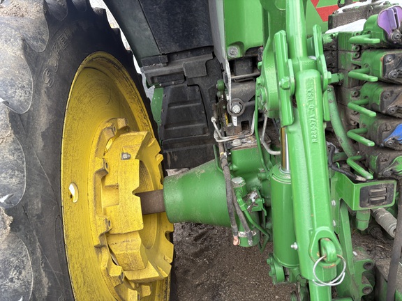 2017 John Deere 7290R Tractor