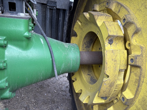 2017 John Deere 7290R Tractor