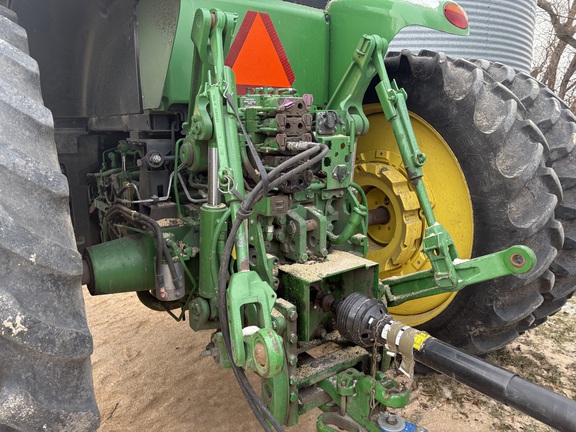 2015 John Deere 7230R Tractor