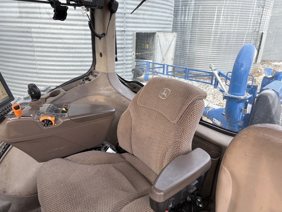 2015 John Deere 7230R Tractor