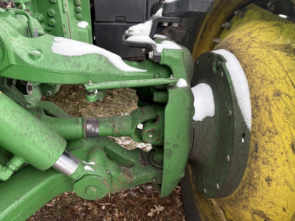 2017 John Deere 8370R Tractor