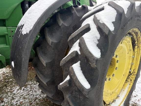 2017 John Deere 8370R Tractor