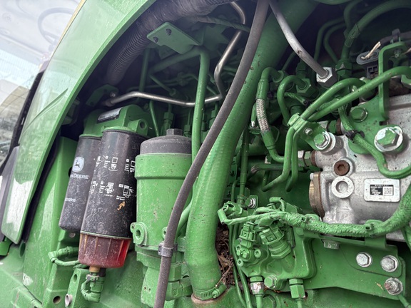 2017 John Deere 8370R Tractor