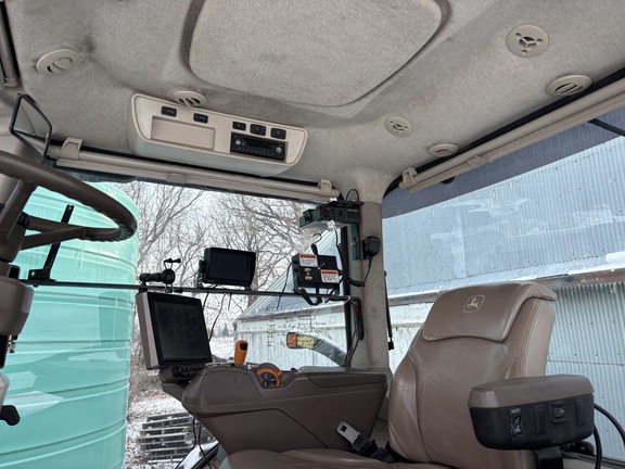 2017 John Deere 8370R Tractor