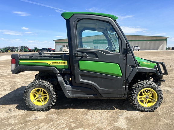 2022 John Deere XUV 835R ATV