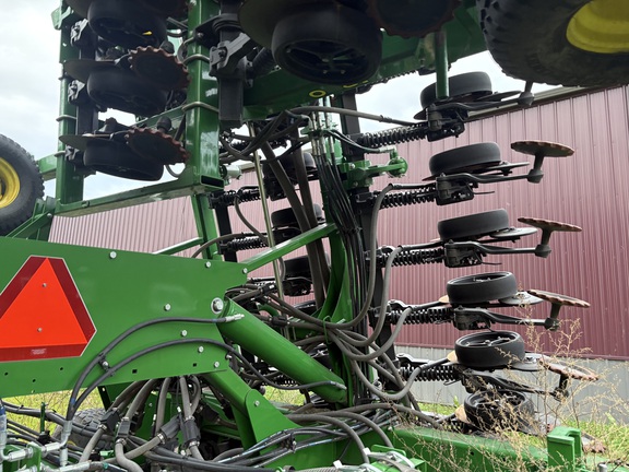 2019 John Deere 1890 Air Seeder