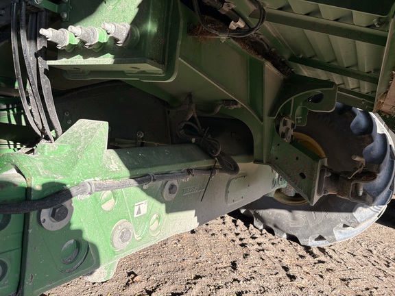 2021 John Deere X9 1100 Combine