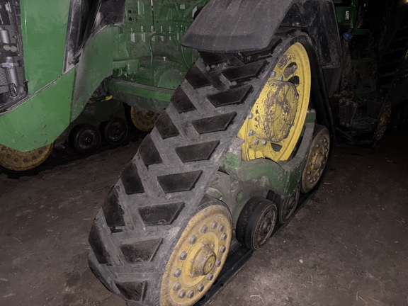 2024 John Deere 8RX 370 Tractor Rubber Track