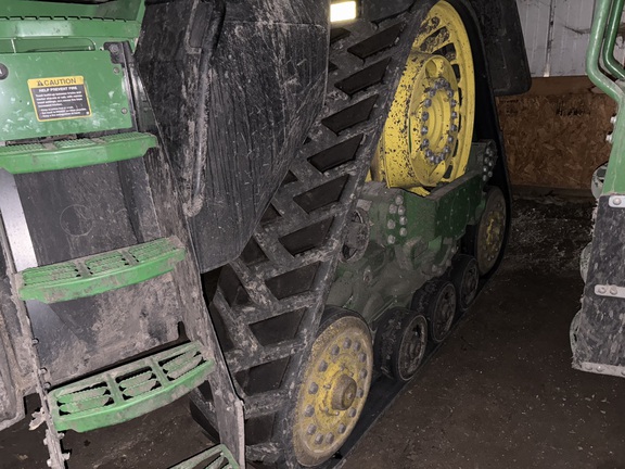 2024 John Deere 8RX 370 Tractor Rubber Track