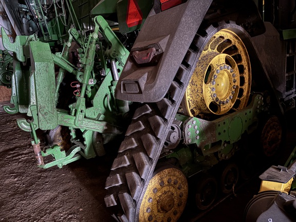 2024 John Deere 8RX 370 Tractor Rubber Track